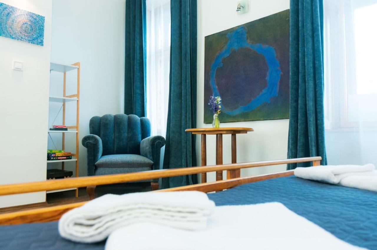 Karadi-Berger Vendeghaz Apartment Erdobenye Ngoại thất bức ảnh