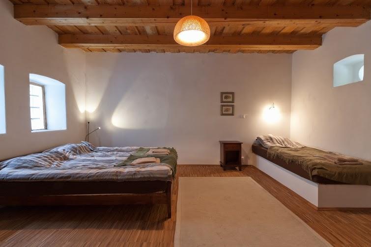Karadi-Berger Vendeghaz Apartment Erdobenye Phòng bức ảnh