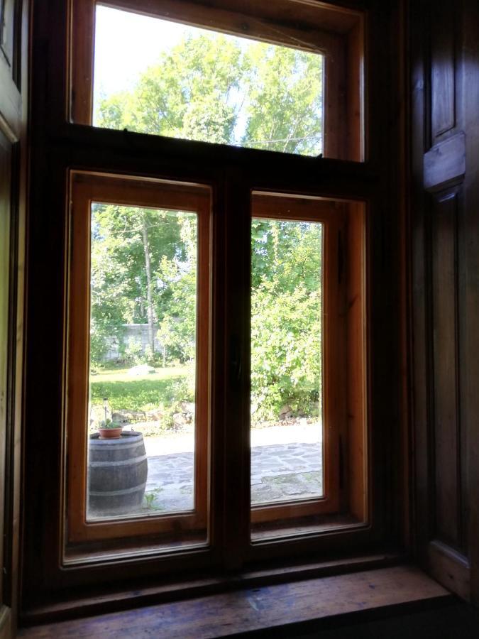 Karadi-Berger Vendeghaz Apartment Erdobenye Ngoại thất bức ảnh